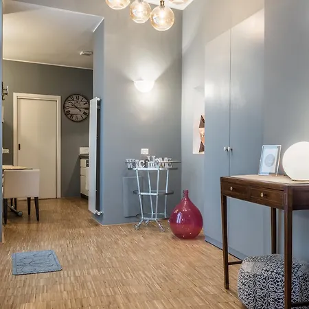 Porta Venezia Apartament